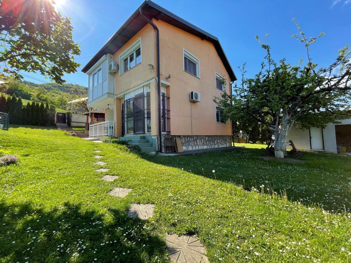 Pool Villa Sarajevo Exterior foto